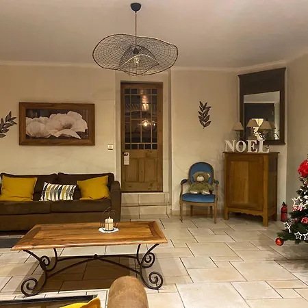 Le Clos De La Pommeraie * Carly